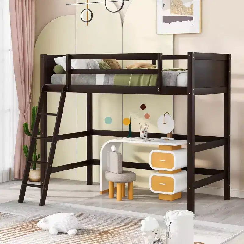 Lit mezzanine en bois massif Okak, avec échelle et barrières de sécurité, Lit haut et minimaliste pour chambre d'enfant ou d'adolescent