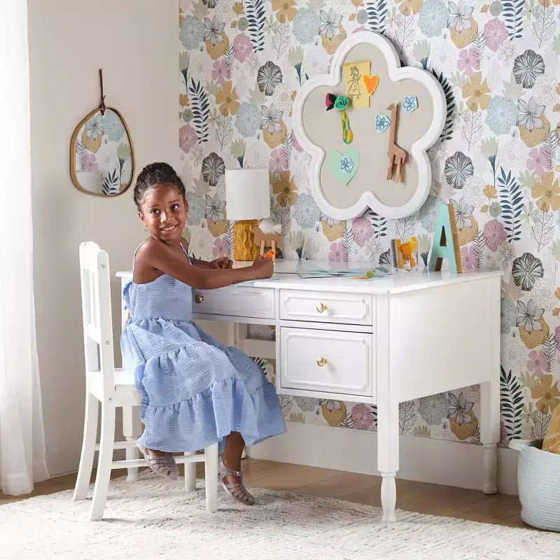 Bureau et chaise pour enfants Guidecraft Avery - Blanc : Bureau d'étude en bois pour filles avec tiroirs de rangement, poste de travail informatique pour enfants