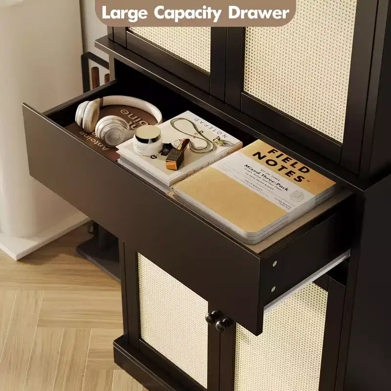 GustoWave Meuble de Rangement Salle de Bain, Armoire Haute avec Portes en Rotin et Étagères Réglables, Meuble Autonome avec Tiroir pour Cuisine, Noir
