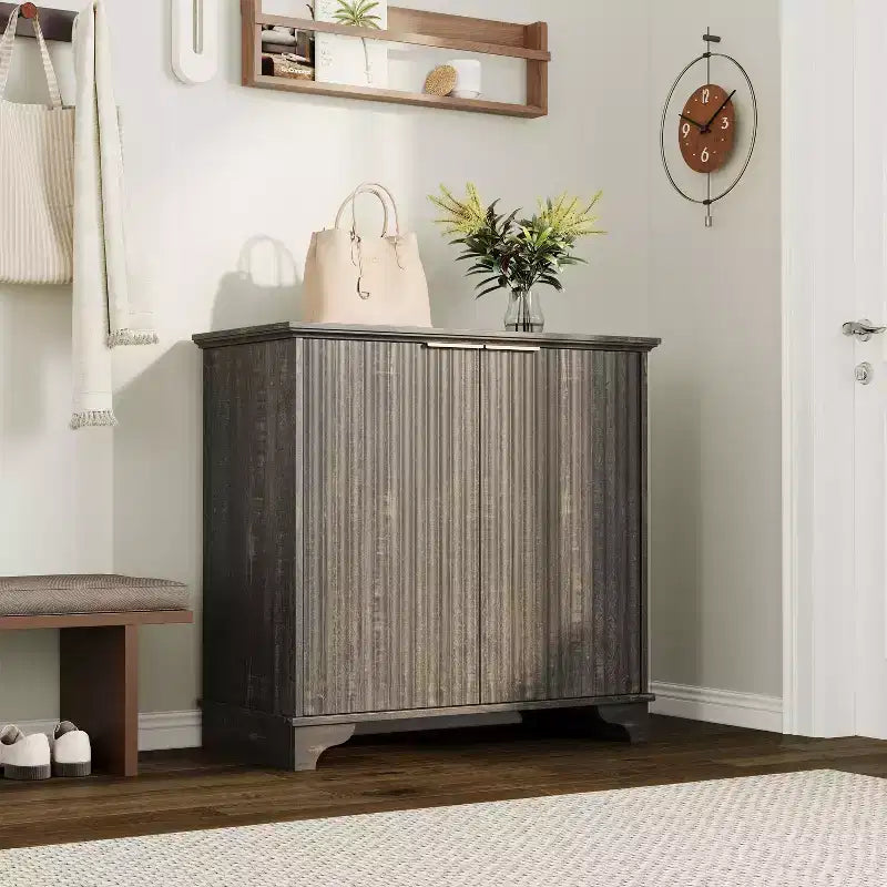 Bahut de Rangement Buffet avec Rainures, Armoire de Rangement de Cuisine à 2 Portes, Meuble Buffet Bar à Café avec Étagères Réglables