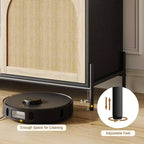 Meuble TV en rotin pour téléviseurs jusqu'à 75 pouces, console TV moderne du milieu du siècle avec 2 placards et 2 compartiments ouverts pour chambre, noir