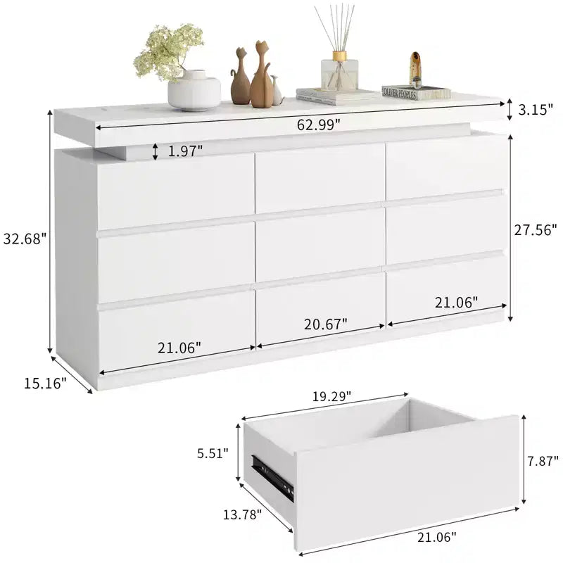 Commode Dyonery à 9 tiroirs avec prise de courant et lumière LED, commode de rangement moderne à 3 niveaux avec grande capacité et glissières fluides pour chambres à coucher