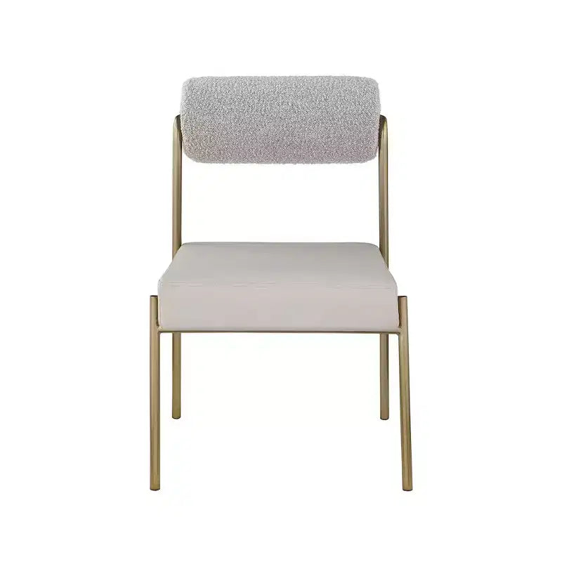 Meridian Furniture, Chaises de salle à manger Carly avec assise en cuir végétalien couleur taupe et dossier en tissu bouclé, ensemble de 2