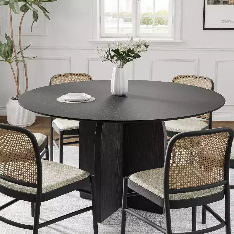 PexFix Table à manger ronde 132 x 132 cm en bois massif avec finition noire et pieds arqués élégants pour salles à manger et cuisines modernes