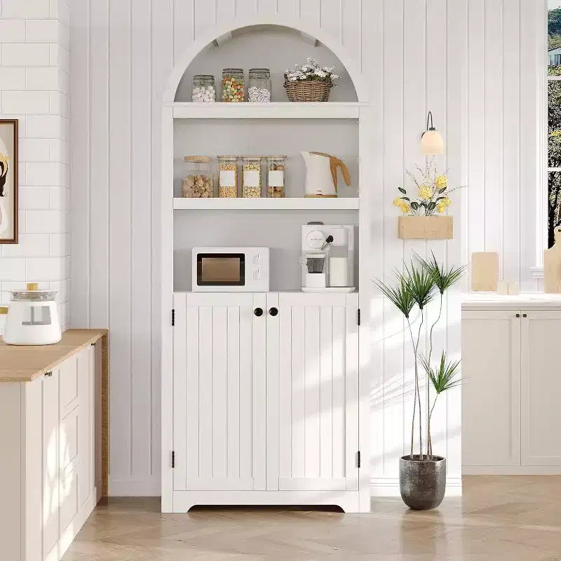 Acekool Armoire haute en bois à dessus cintré, bibliothèque à 5 étagères avec portes, buffet de rangement réglable pour salon et cuisine