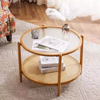 Table basse avec plateau rond en verre à double ondulation et rotin PE assorti à une structure en fer à transfert thermique effet bois
