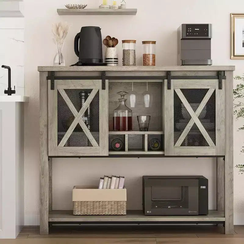 Meuble de bar de ferme COZONY avec porte-verres à vin - Buffet avec porte de grange pour cuisine, salle à manger et salon