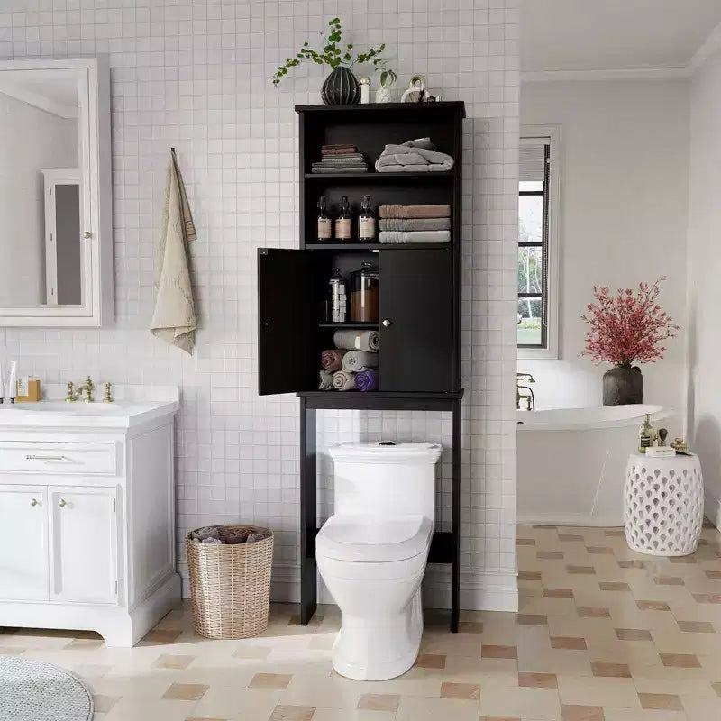 Étagères de rangement au-dessus des toilettes