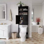 Étagères de rangement au-dessus des toilettes