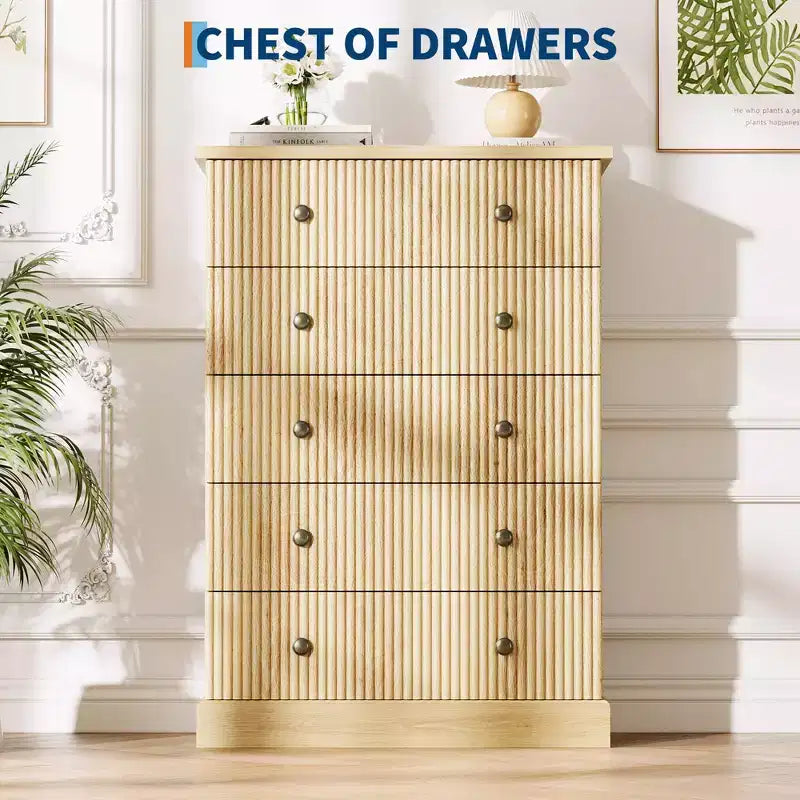 Commode haute à 5 tiroirs pour chambre à coucher, commode verticale cannelée, commode de rangement en bois avec poignées en métal, commode peu encombrante