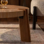 Table basse ronde chevrons JVNOXK de 36,61 pouces, style rustique avec pieds fuselés et finition en bois naturel vieilli, idéale pour le salon