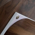 Table basse ronde en bois à piédestal GDFStudio Naives 23