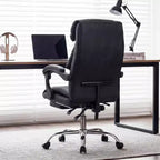 Fauteuil de bureau de direction GDFStudio Faina en similicuir réglable en hauteur et pivotant avec repose-pieds