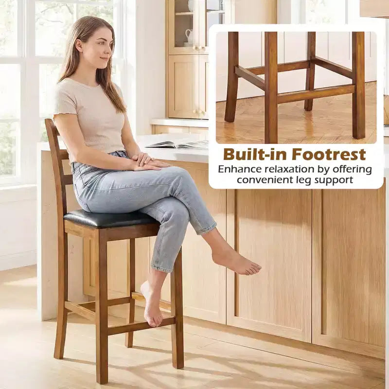 Costway Lot de 2/4 tabourets de bar en bois d'hévéa avec dossier échelle et assise rembourrée Noyer et noir