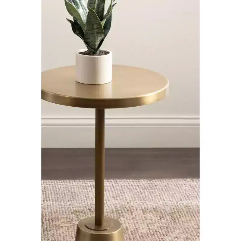 Table d'appoint ronde en métal Tira Kate and Laurel, or, 14x14x24