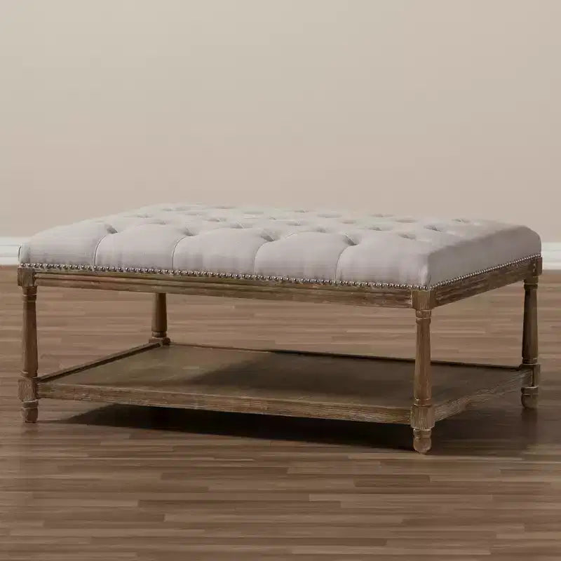 Carlotta French Country chêne vieilli lin rectangulaire table basse ottoman beige – Baxton Studio : design capitonné élégant, étagère de rangement