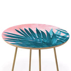 Table d'appoint Palms d'Emanuela Carratoni avec pieds Aston dorés - Deny Designs : Dessus en bouleau de la Baltique, design d'artiste