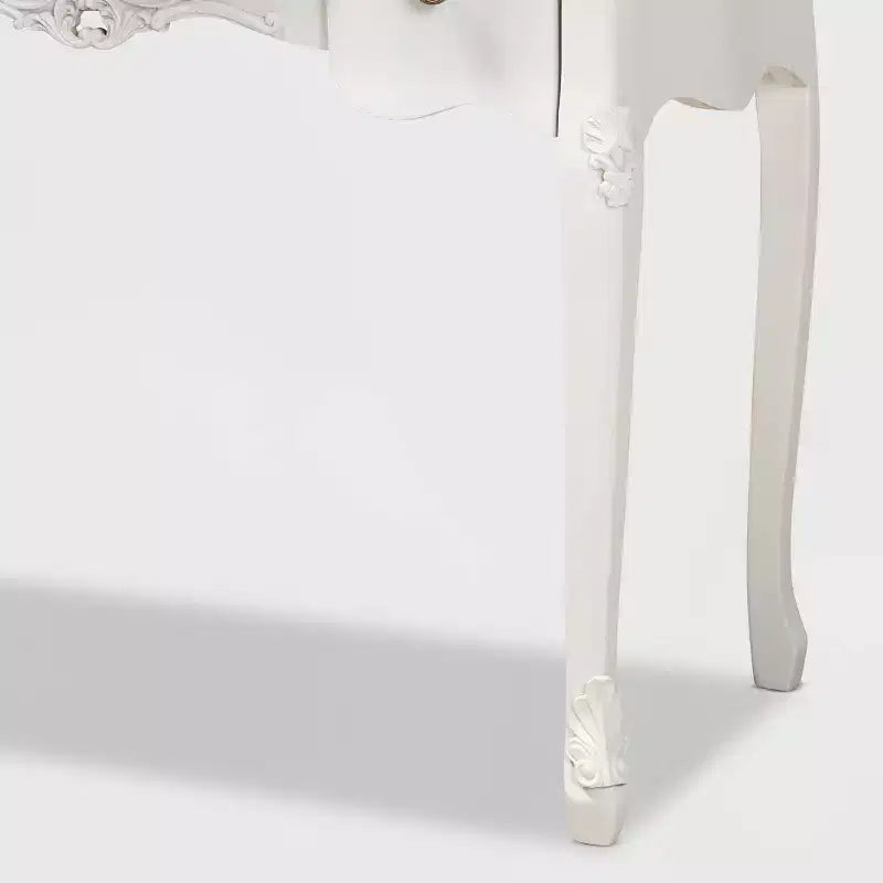 Console Sophie Small 3 tiroirs : Détail sculpté, Boutons en laiton - Baxton Studio