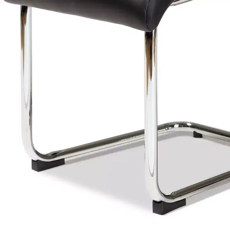 Lot de 4 chaises de salle à manger Marlys modernes et contemporaines en similicuir – Baxton Studio