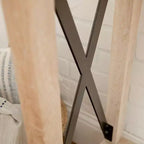 Table d'entrée avec cadre en X industriel rustique Sophie - Saracina Home