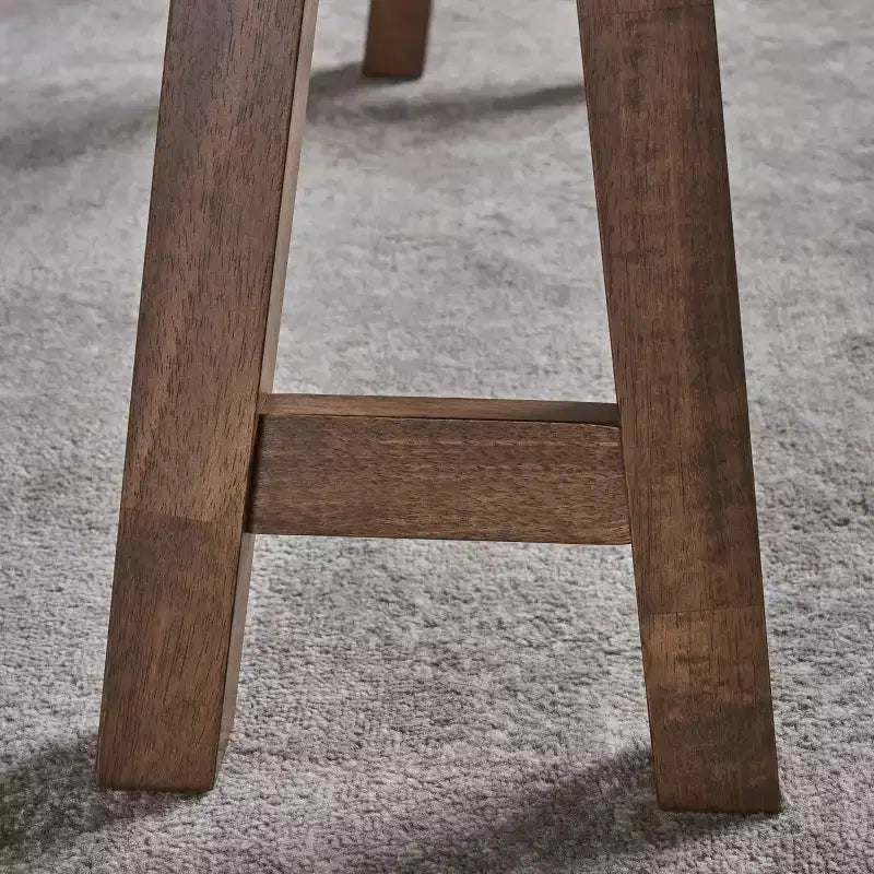 Table de salle à manger rectangulaire en bois Sabine 71 po - Christopher Knight Home