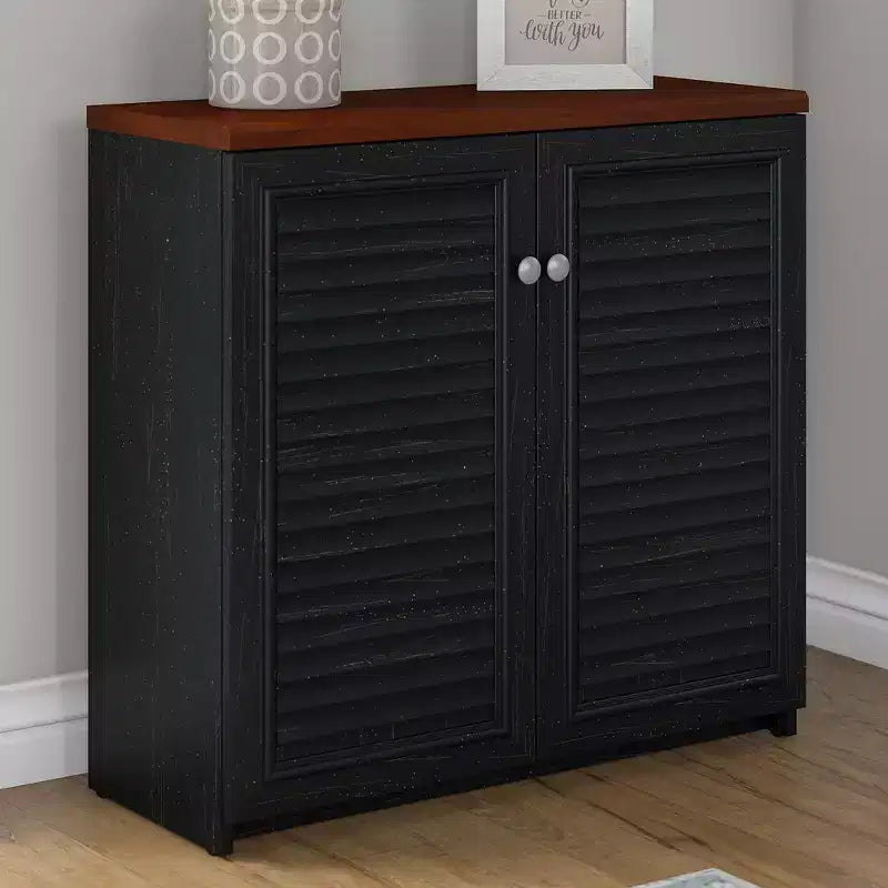 Petit meuble de rangement Fairview avec portes - Bush Furniture