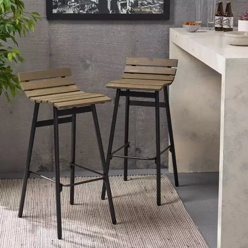 Lot de 2 tabourets de bar en bois Pepperwood – Christopher Knight Home