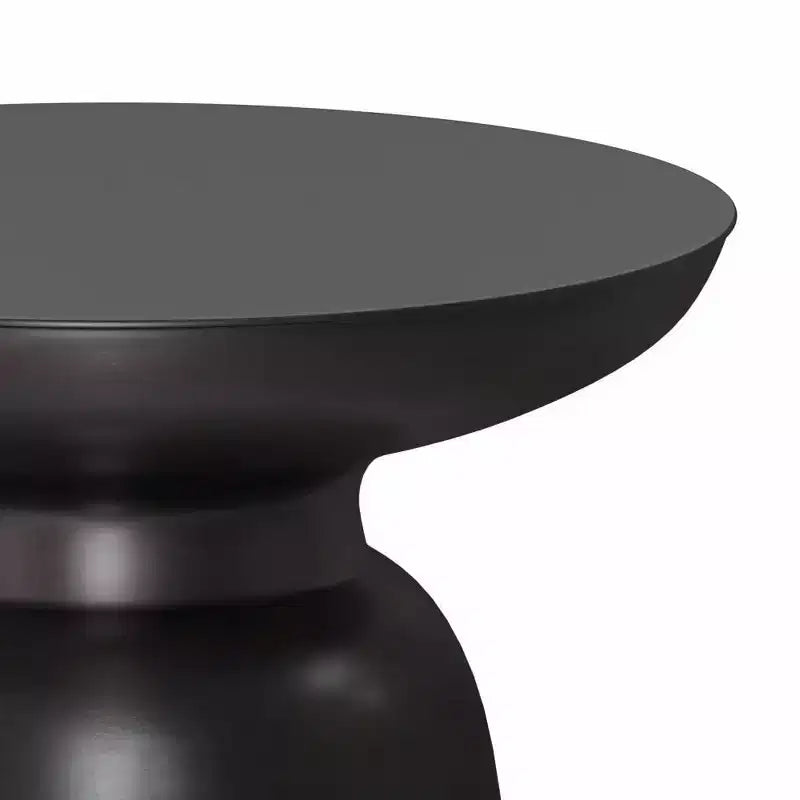 Table d'appoint métallique Layne - WyndenHall
