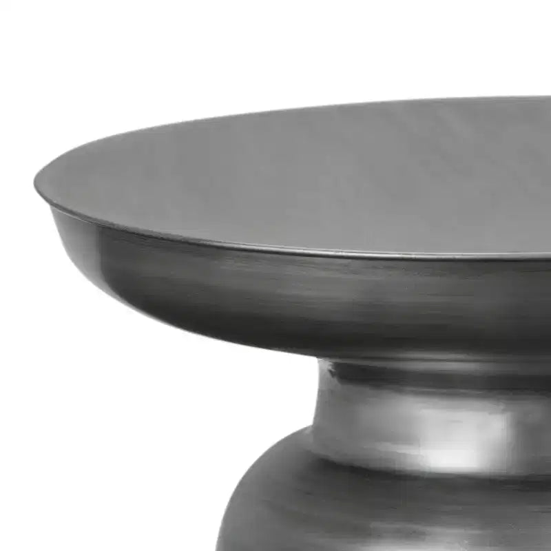 Table d'appoint métallique Layne - WyndenHall