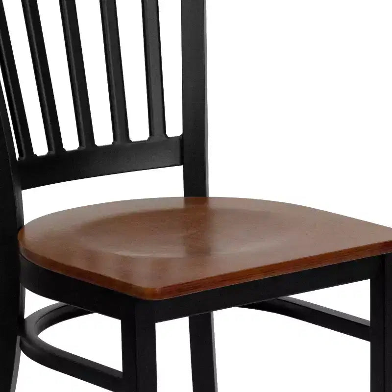 Chaise de restaurant en métal noir à dossier vertical Flash Furniture