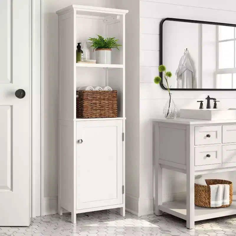 Tour de Rangement en Bois