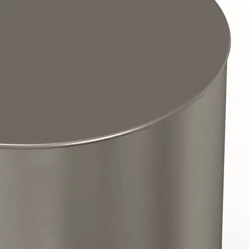 Table d'appoint cylindrique en métal Lance Ombre - WyndenHall