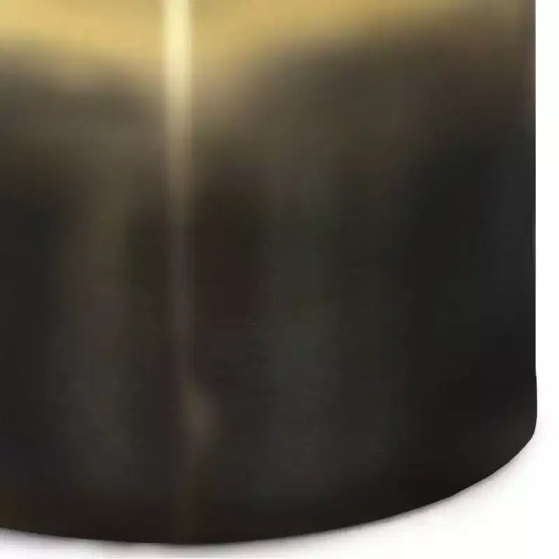 Table d'appoint cylindrique en métal Lance Ombre - WyndenHall