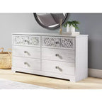 Commode à 6 tiroirs Paxberry Boho de Signature Design by Ashley, finition blanchie