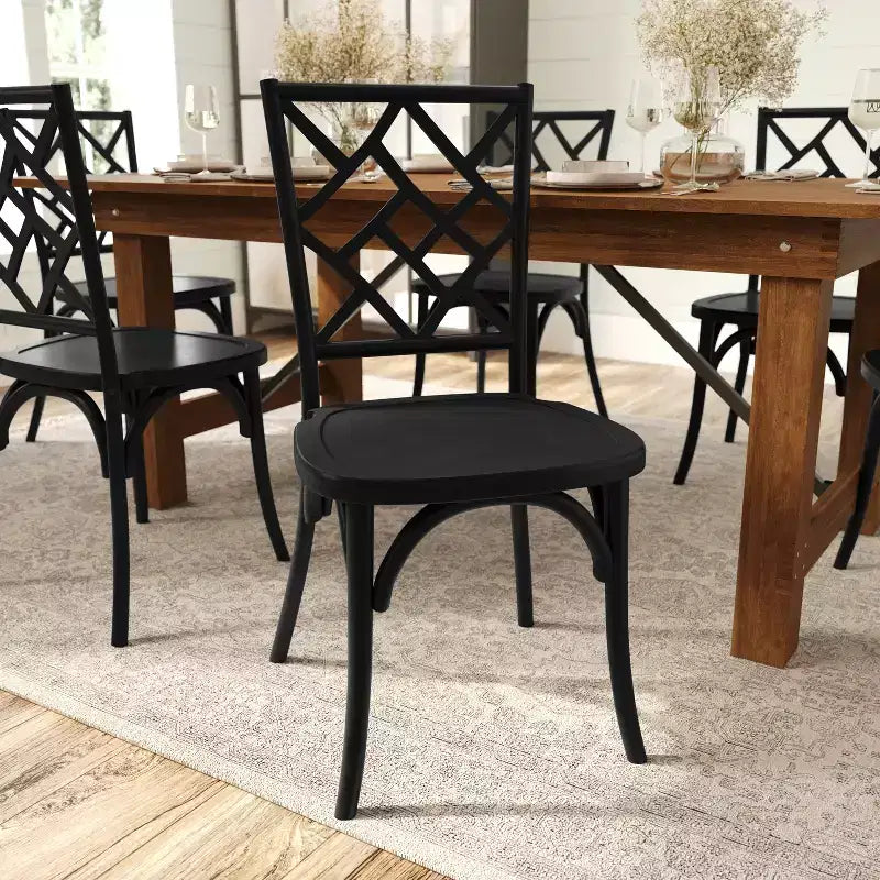 Merrick Lane Lot de 2 chaises de salle à manger en bois massif avec design empilable, dossier orné et finition élégante