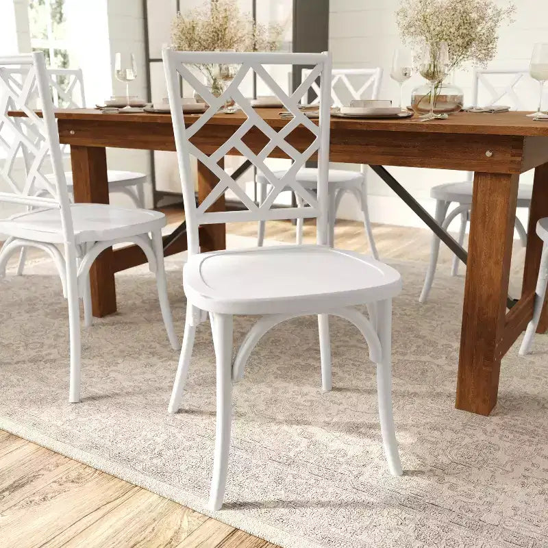 Merrick Lane Lot de 2 chaises de salle à manger en bois massif avec design empilable, dossier orné et finition élégante