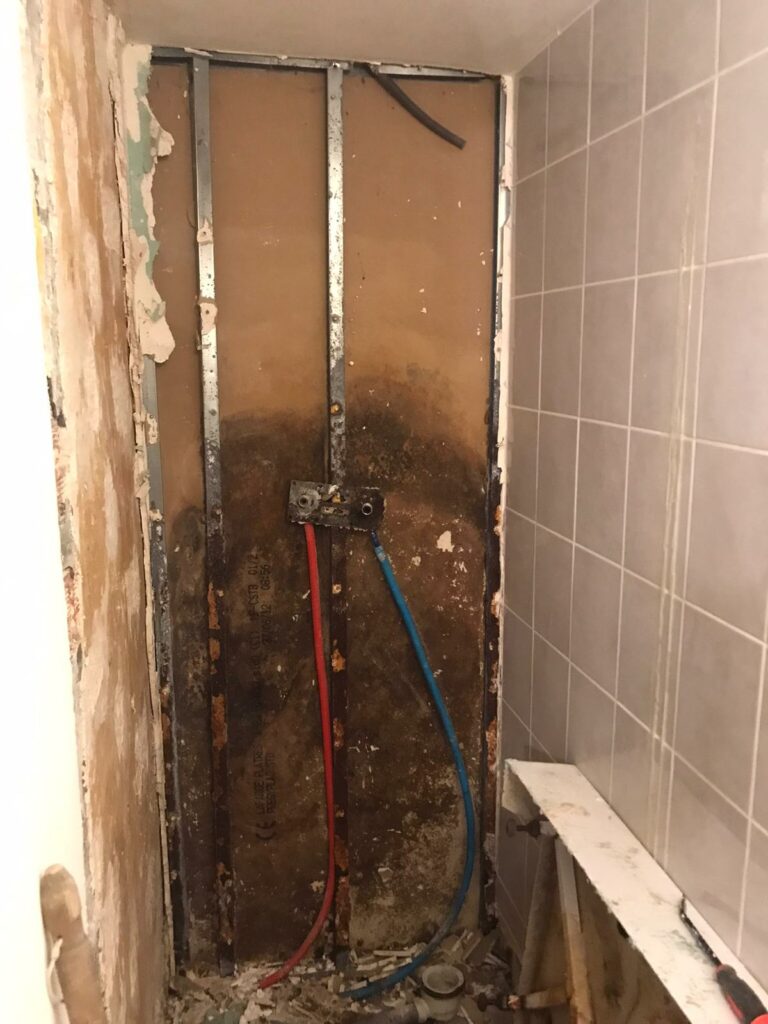 Rénovation d'un douche (avant)